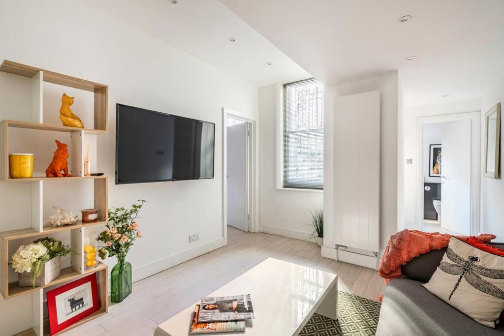 Chelsea Posh Apartment 런던 외부 사진